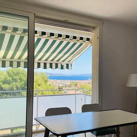 Διαμέρισμα Blue Paradise